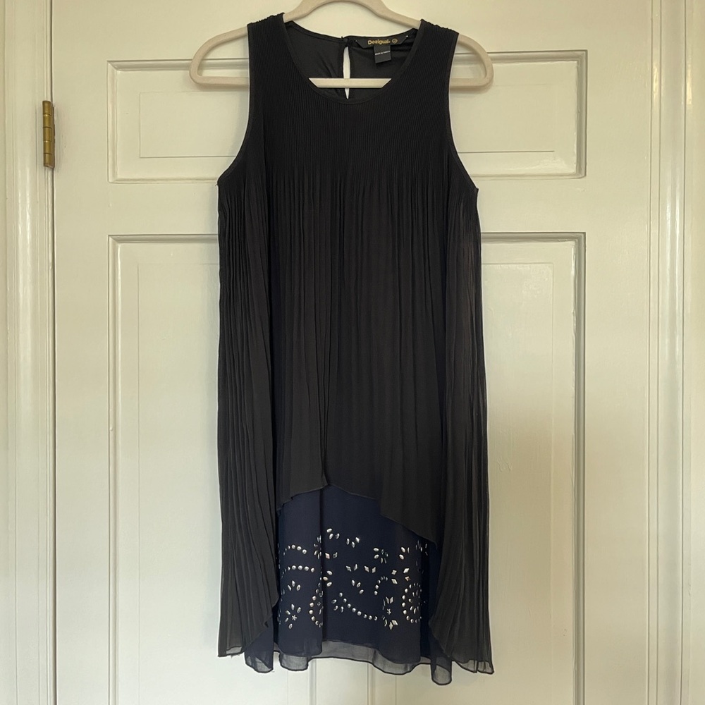 Desigual - Besalu 71V2GG5 Pleated Chiffon Black Dress A-Line Mini